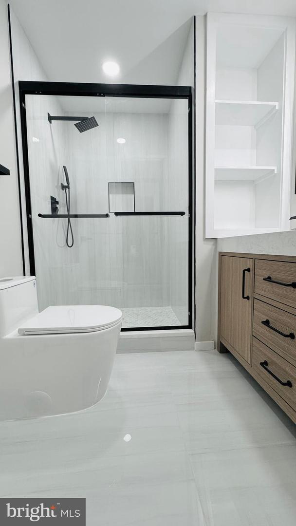 1671 CEDAR HOLLOW WAY, RESTON, Virginia 20194, 4 Bedrooms Bedrooms, ,4 BathroomsBathrooms,Residential,For sale,1671 CEDAR HOLLOW WAY,VAFX2292006 MLS # VAFX2292006