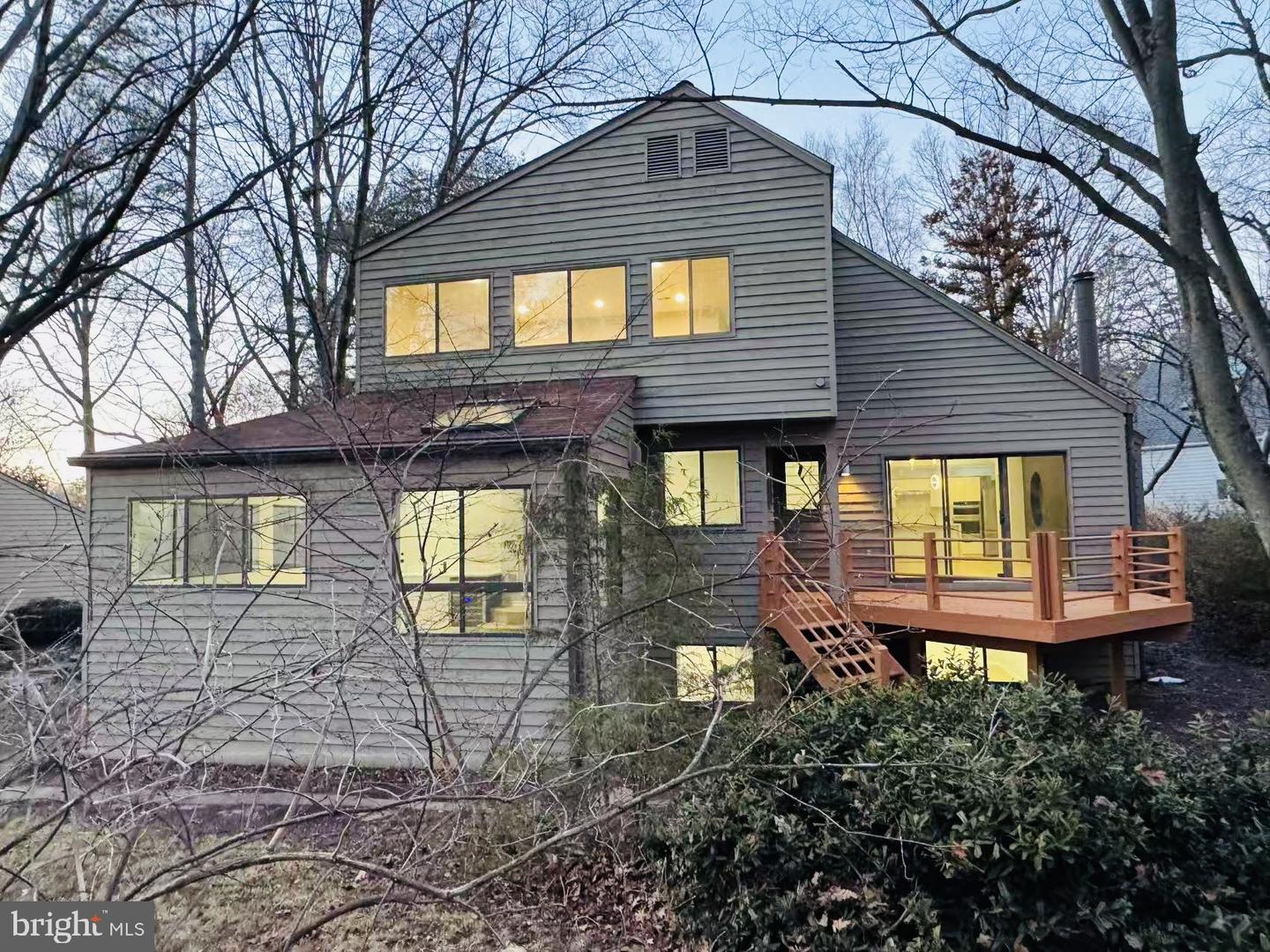 1671 CEDAR HOLLOW WAY, RESTON, Virginia 20194, 4 Bedrooms Bedrooms, ,4 BathroomsBathrooms,Residential,For sale,1671 CEDAR HOLLOW WAY,VAFX2292006 MLS # VAFX2292006