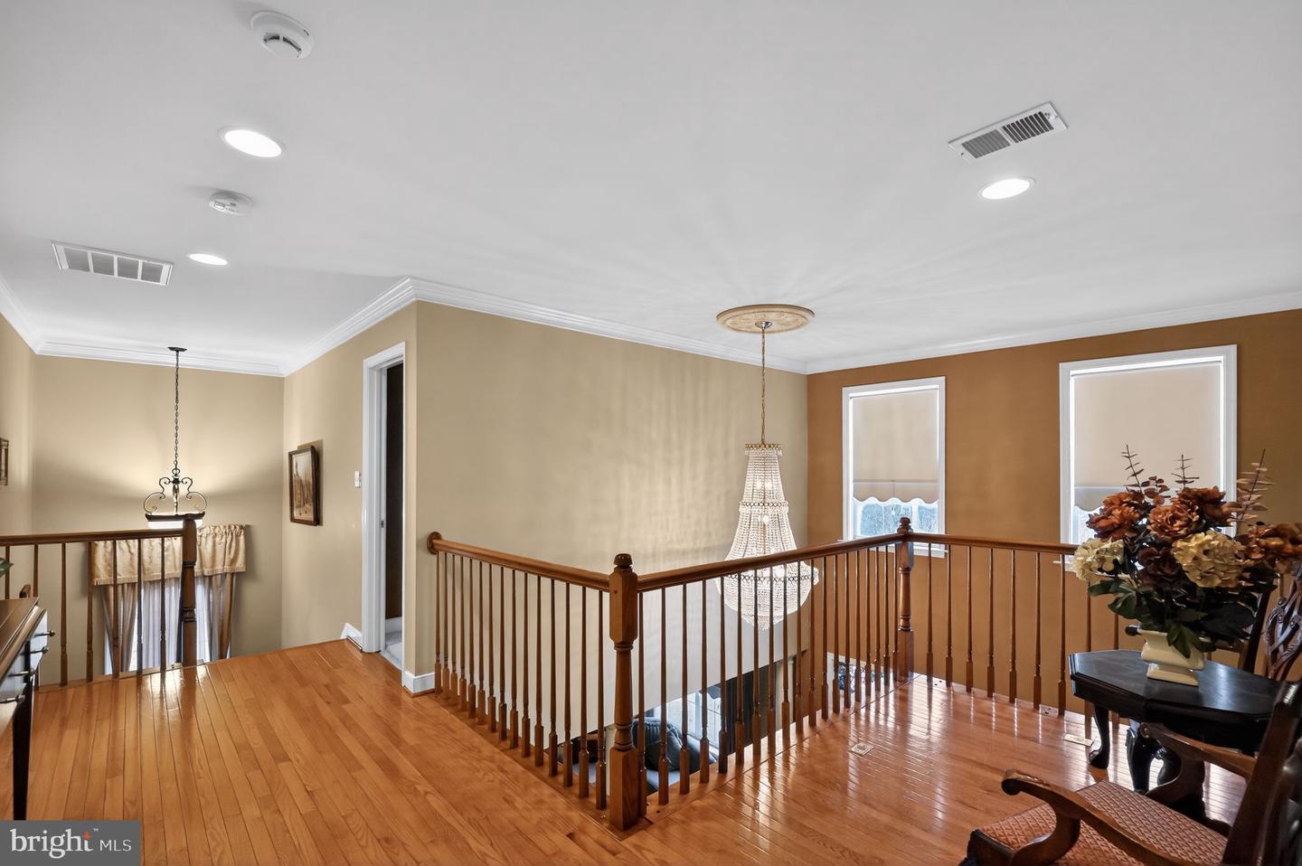 5837 RHODE ISLAND DR, WOODBRIDGE, Virginia 22193, 5 Bedrooms Bedrooms, ,3 BathroomsBathrooms,Residential,For sale,5837 RHODE ISLAND DR,VAPW2112974 MLS # VAPW2112974