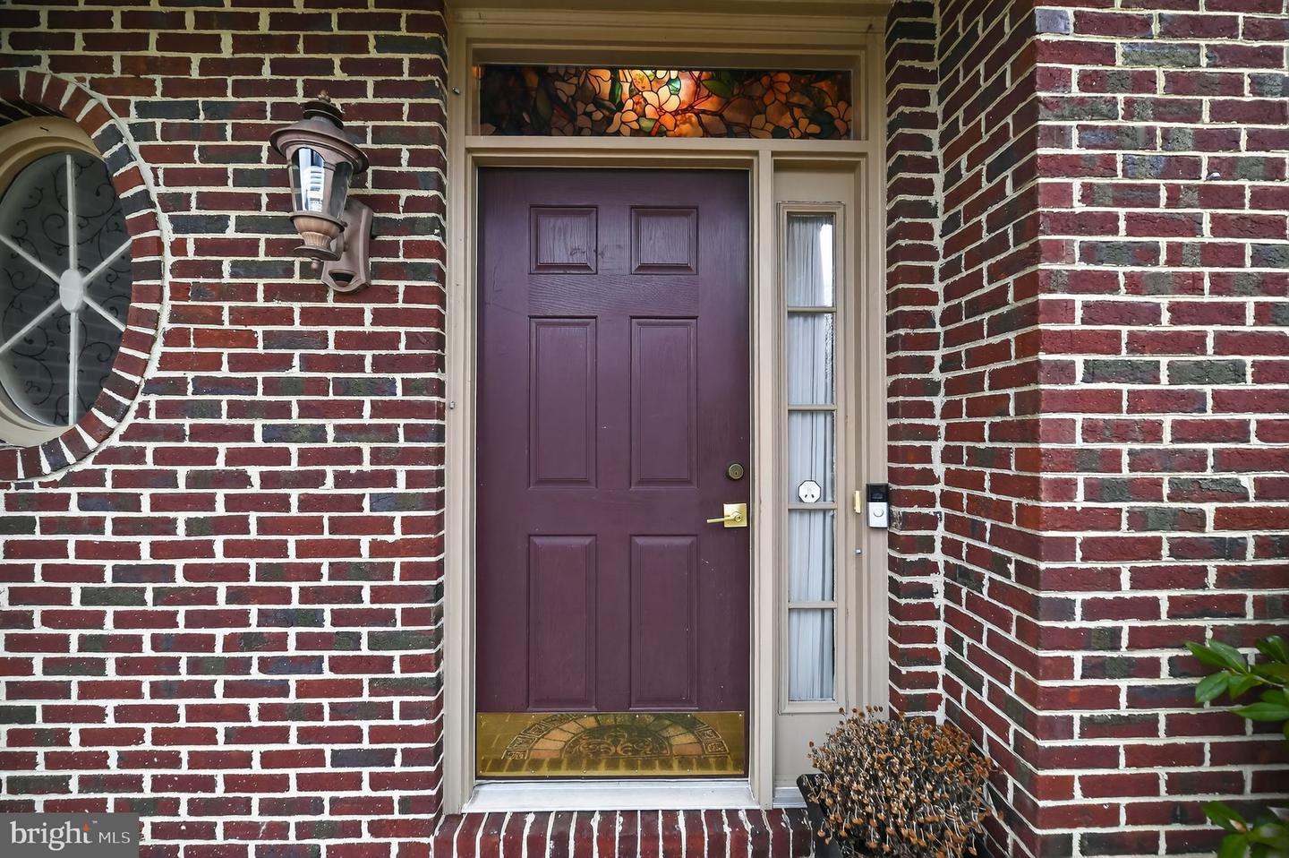 5837 RHODE ISLAND DR, WOODBRIDGE, Virginia 22193, 5 Bedrooms Bedrooms, ,3 BathroomsBathrooms,Residential,For sale,5837 RHODE ISLAND DR,VAPW2112974 MLS # VAPW2112974