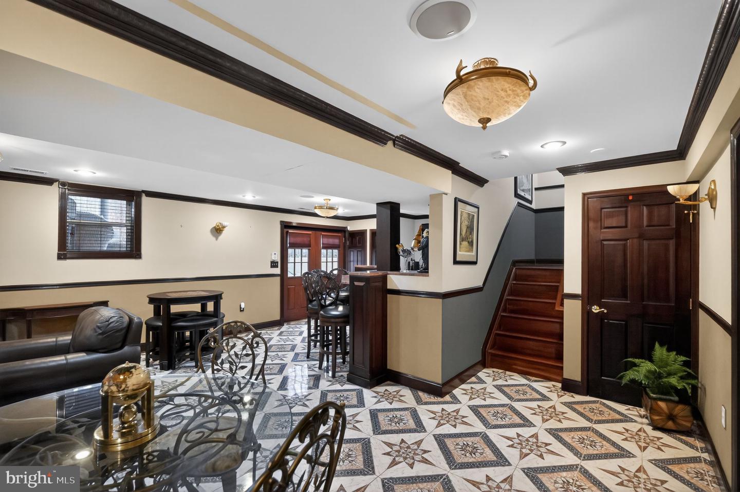 5837 RHODE ISLAND DR, WOODBRIDGE, Virginia 22193, 5 Bedrooms Bedrooms, ,3 BathroomsBathrooms,Residential,For sale,5837 RHODE ISLAND DR,VAPW2112974 MLS # VAPW2112974