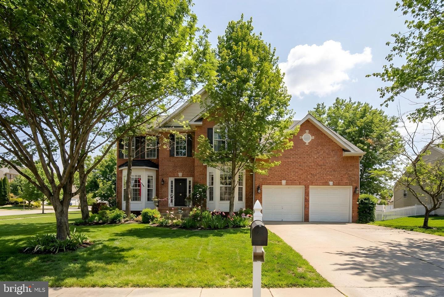 11 KENWOOD CT, FREDERICKSBURG, Virginia 22405, 5 Bedrooms Bedrooms, ,3 BathroomsBathrooms,Residential,For sale,11 KENWOOD CT,VAST2046356 MLS # VAST2046356