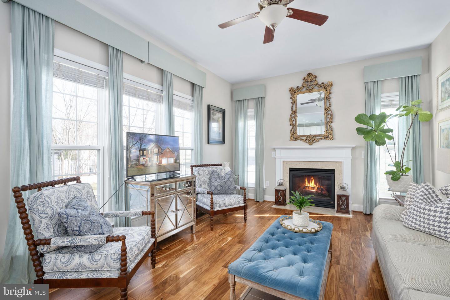 11 KENWOOD CT, FREDERICKSBURG, Virginia 22405, 5 Bedrooms Bedrooms, ,3 BathroomsBathrooms,Residential,For sale,11 KENWOOD CT,VAST2046356 MLS # VAST2046356