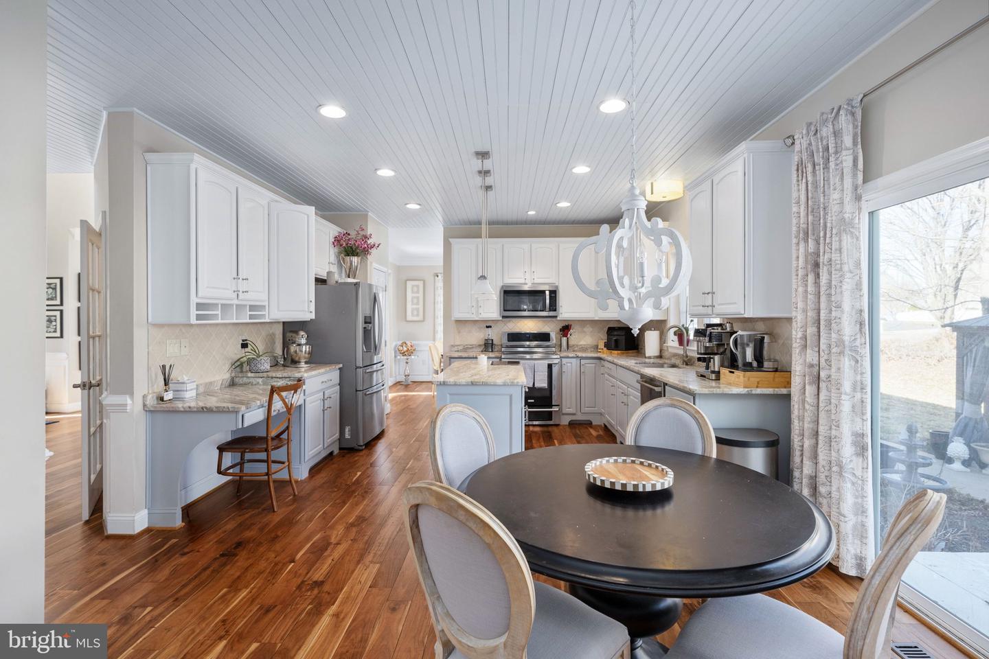 11 KENWOOD CT, FREDERICKSBURG, Virginia 22405, 5 Bedrooms Bedrooms, ,3 BathroomsBathrooms,Residential,For sale,11 KENWOOD CT,VAST2046356 MLS # VAST2046356