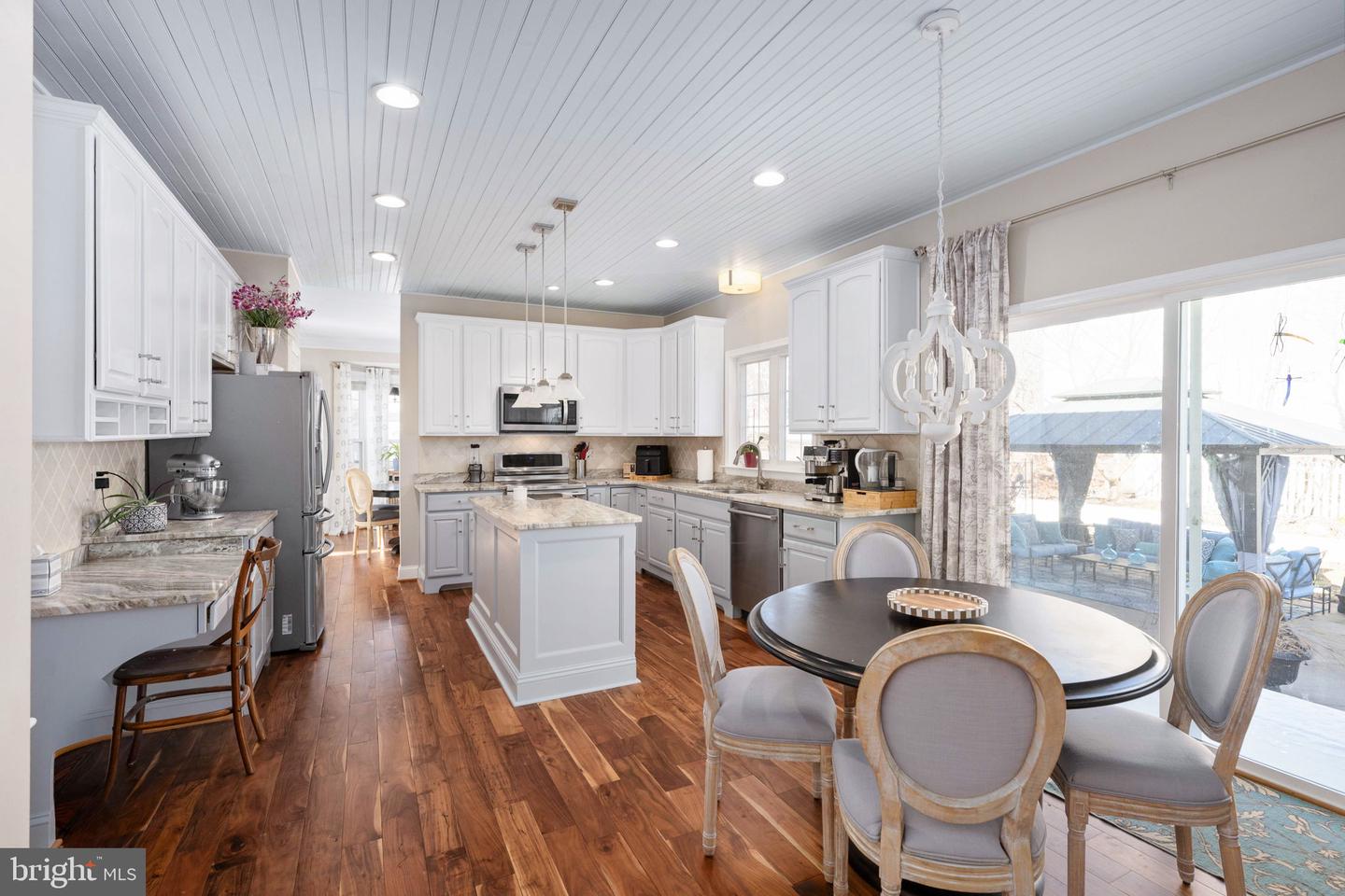 11 KENWOOD CT, FREDERICKSBURG, Virginia 22405, 5 Bedrooms Bedrooms, ,3 BathroomsBathrooms,Residential,For sale,11 KENWOOD CT,VAST2046356 MLS # VAST2046356