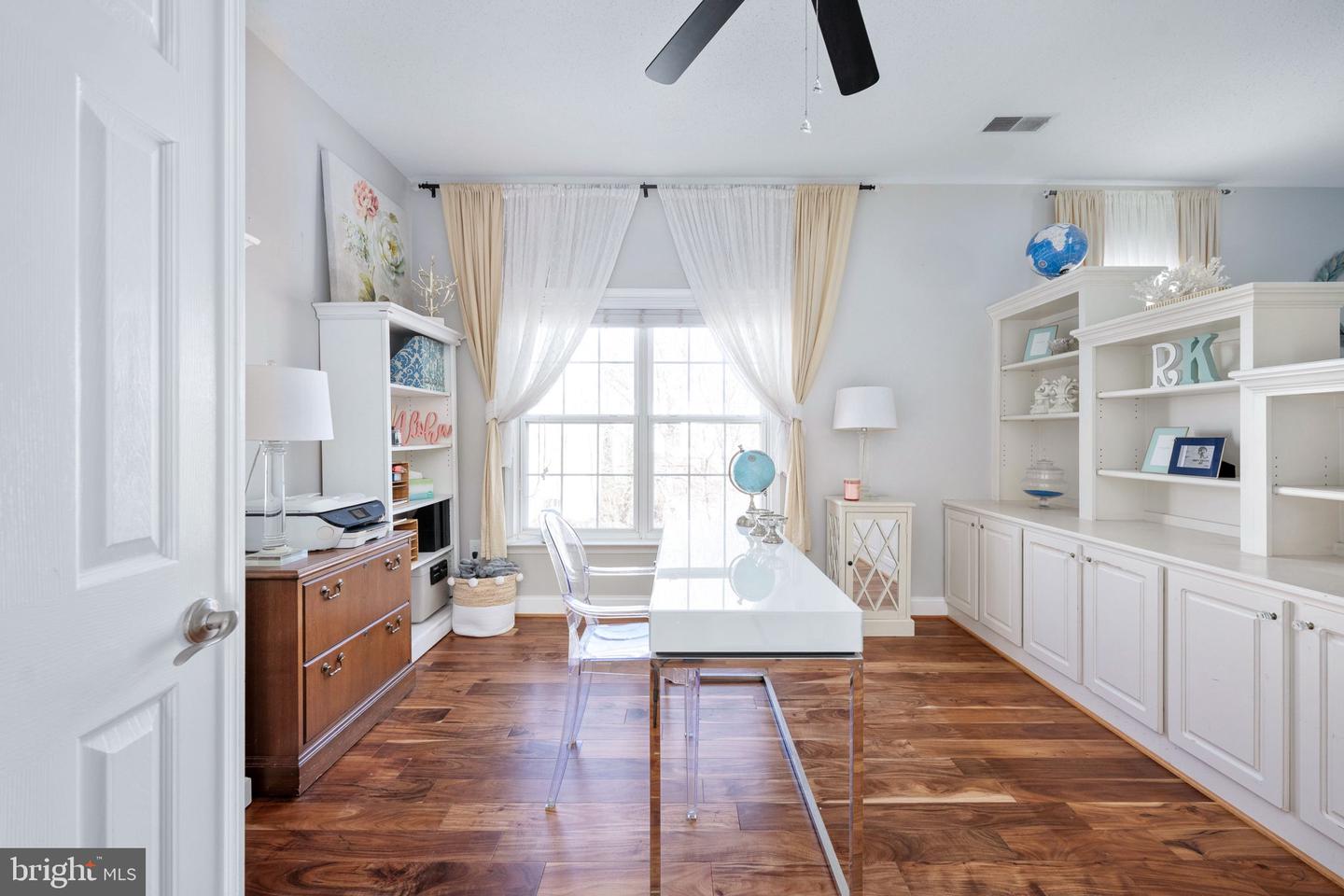 11 KENWOOD CT, FREDERICKSBURG, Virginia 22405, 5 Bedrooms Bedrooms, ,3 BathroomsBathrooms,Residential,For sale,11 KENWOOD CT,VAST2046356 MLS # VAST2046356