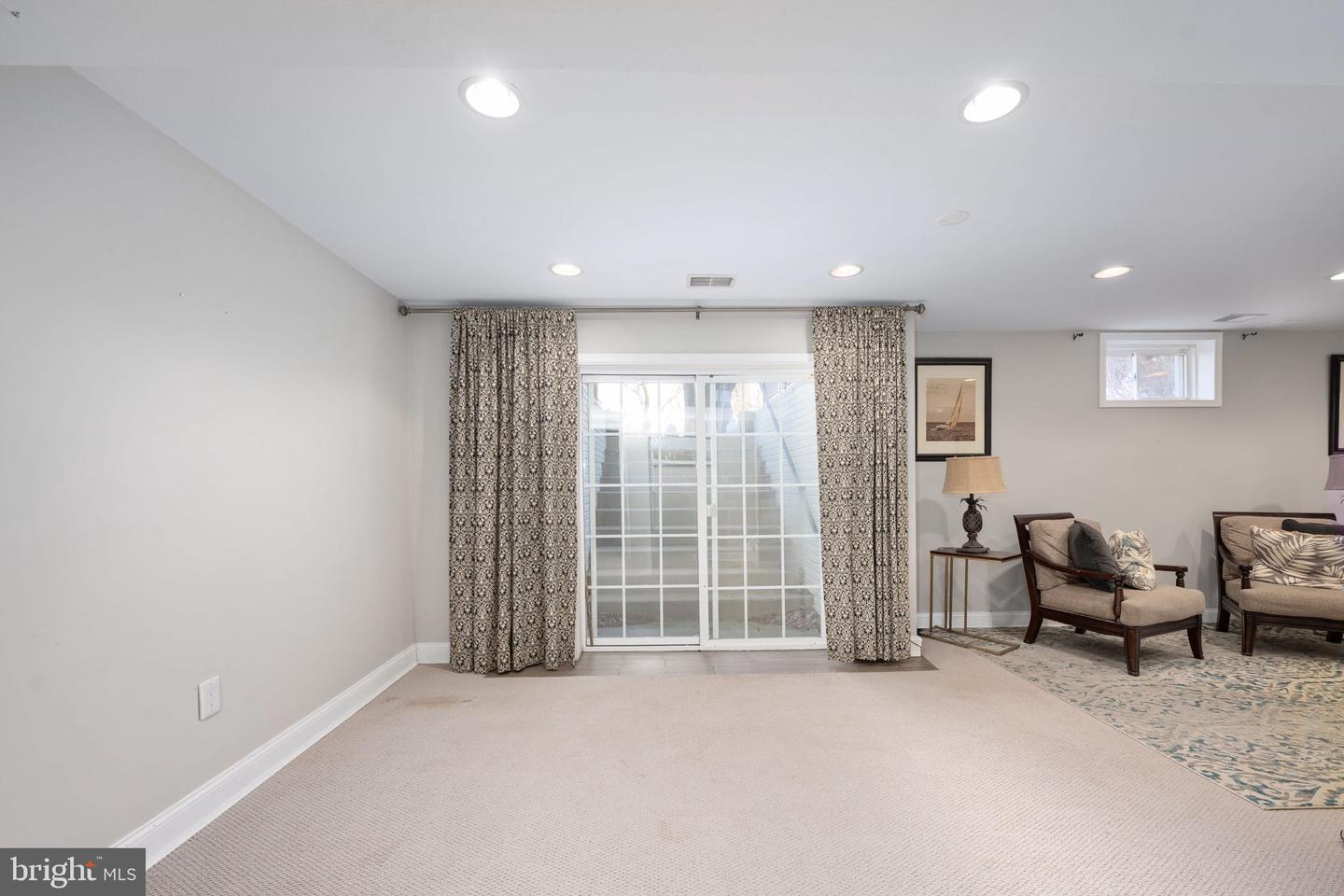 11 KENWOOD CT, FREDERICKSBURG, Virginia 22405, 5 Bedrooms Bedrooms, ,3 BathroomsBathrooms,Residential,For sale,11 KENWOOD CT,VAST2046356 MLS # VAST2046356