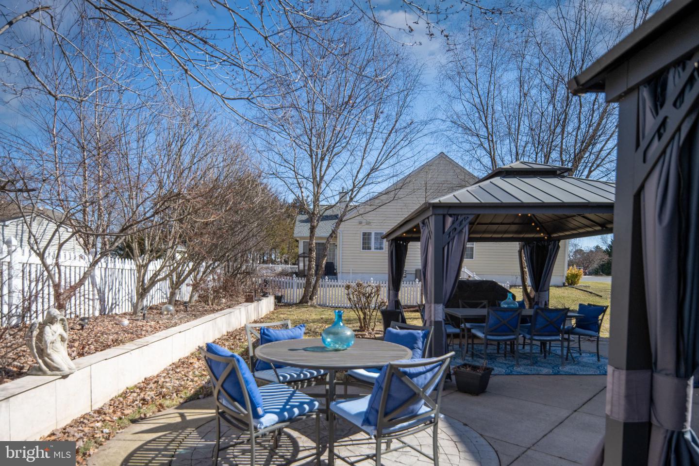 11 KENWOOD CT, FREDERICKSBURG, Virginia 22405, 5 Bedrooms Bedrooms, ,3 BathroomsBathrooms,Residential,For sale,11 KENWOOD CT,VAST2046356 MLS # VAST2046356