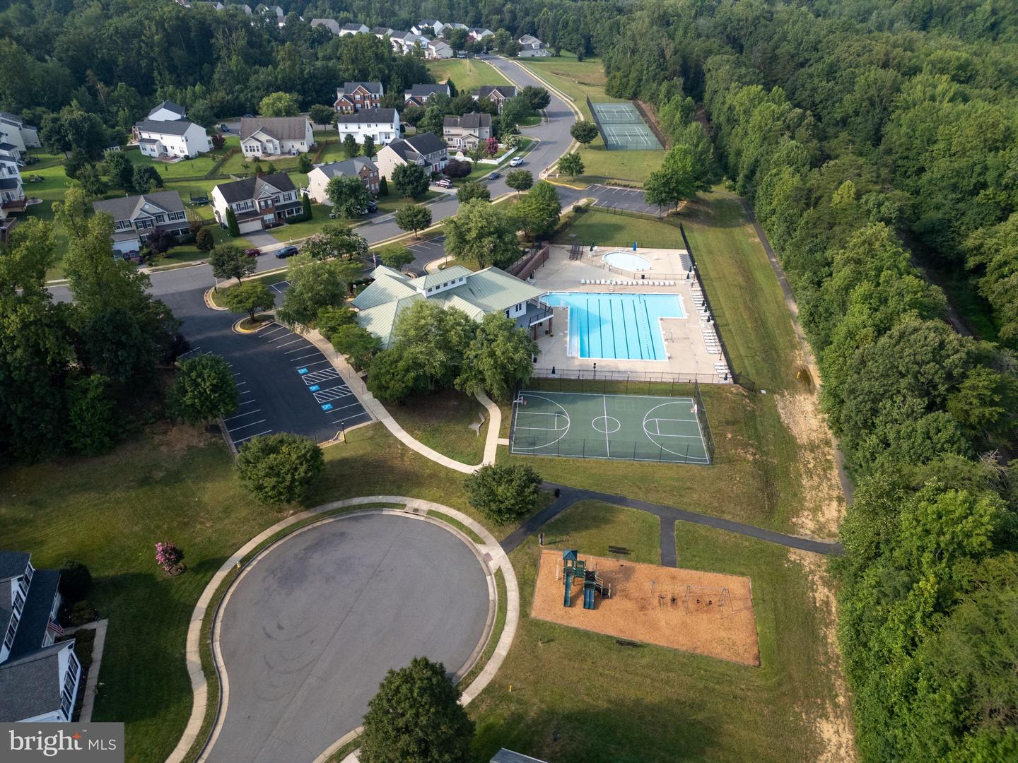 11 KENWOOD CT, FREDERICKSBURG, Virginia 22405, 5 Bedrooms Bedrooms, ,3 BathroomsBathrooms,Residential,For sale,11 KENWOOD CT,VAST2046356 MLS # VAST2046356