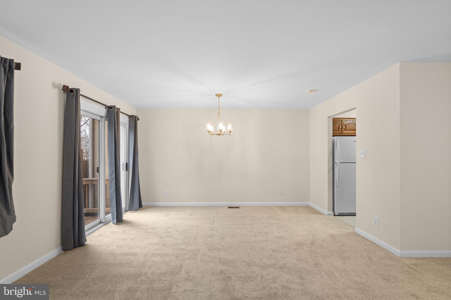 14831 HOXTON SQ, CENTREVILLE, Virginia 20120, 3 Bedrooms Bedrooms, ,2 BathroomsBathrooms,Residential,For sale,14831 HOXTON SQ,VAFX2292234 MLS # VAFX2292234