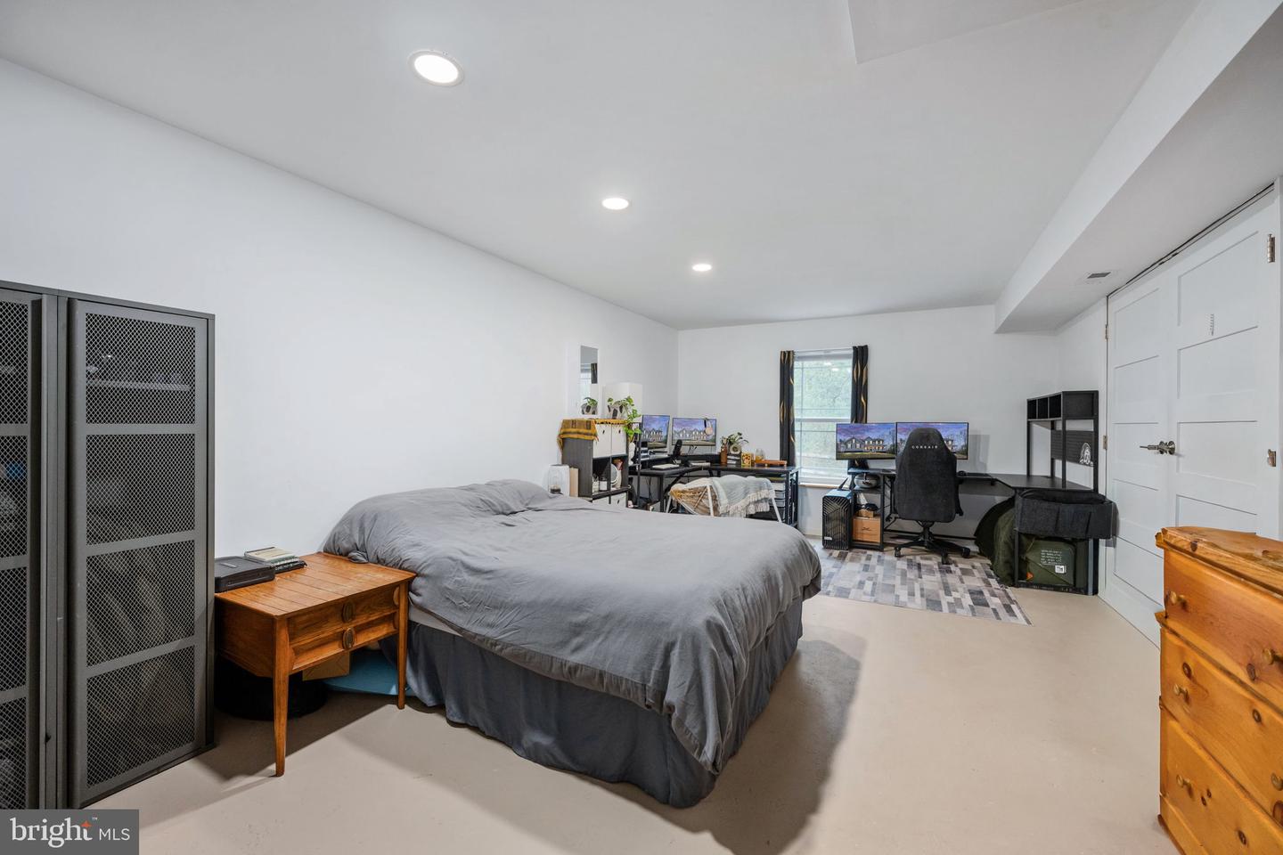 794 WHITE OAK RD, FREDERICKSBURG, Virginia 22405, 4 Bedrooms Bedrooms, 8 Rooms Rooms,3 BathroomsBathrooms,Residential,For sale,794 WHITE OAK RD,VAST2046366 MLS # VAST2046366