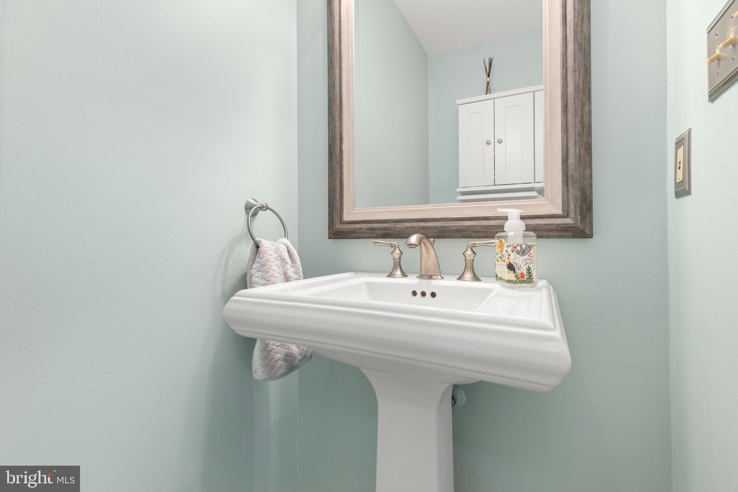 162 OMPS DR, WINCHESTER, Virginia 22601, 6 Bedrooms Bedrooms, ,3 BathroomsBathrooms,Residential,For sale,162 OMPS DR,VAWI2010030 MLS # VAWI2010030