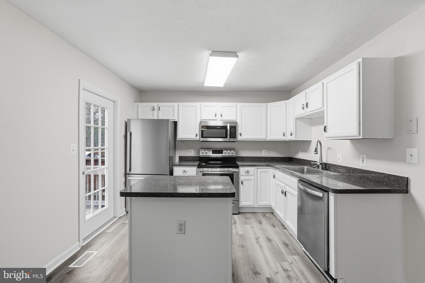 105 MEREDITH LN, FREDERICKSBURG, Virginia 22405, 3 Bedrooms Bedrooms, ,1 BathroomBathrooms,Residential,For sale,105 MEREDITH LN,VAST2046382 MLS # VAST2046382