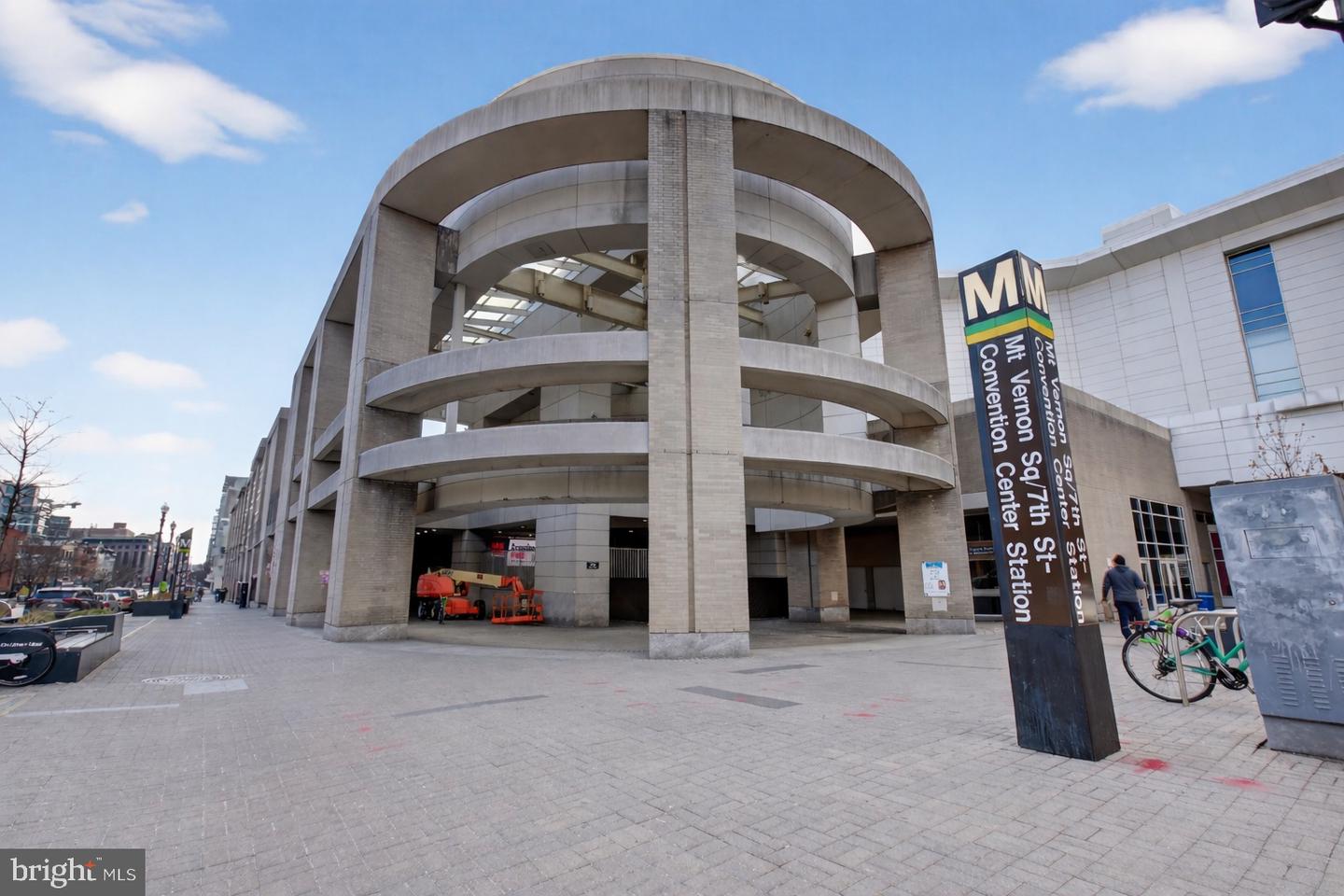 916 BLAGDEN ALY NW, WASHINGTON, District Of Columbia 20001, 1 Bedroom Bedrooms, ,1 BathroomBathrooms,Residential,For sale,916 BLAGDEN ALY NW,DCDC2247410 MLS # DCDC2247410