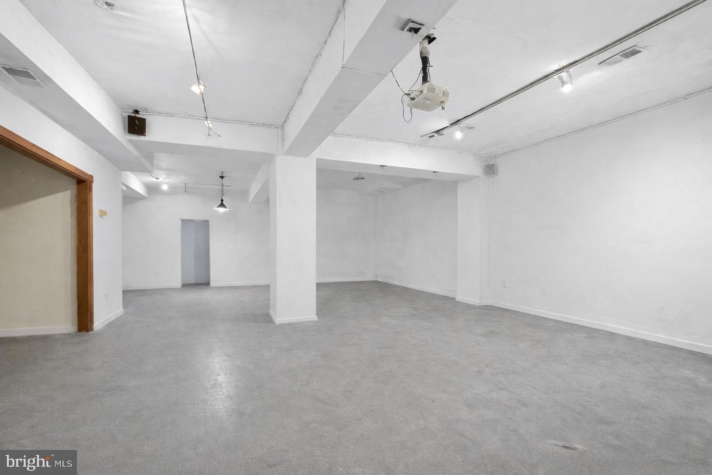 916 BLAGDEN ALY NW, WASHINGTON, District Of Columbia 20001, 1 Bedroom Bedrooms, ,1 BathroomBathrooms,Residential,For sale,916 BLAGDEN ALY NW,DCDC2247410 MLS # DCDC2247410