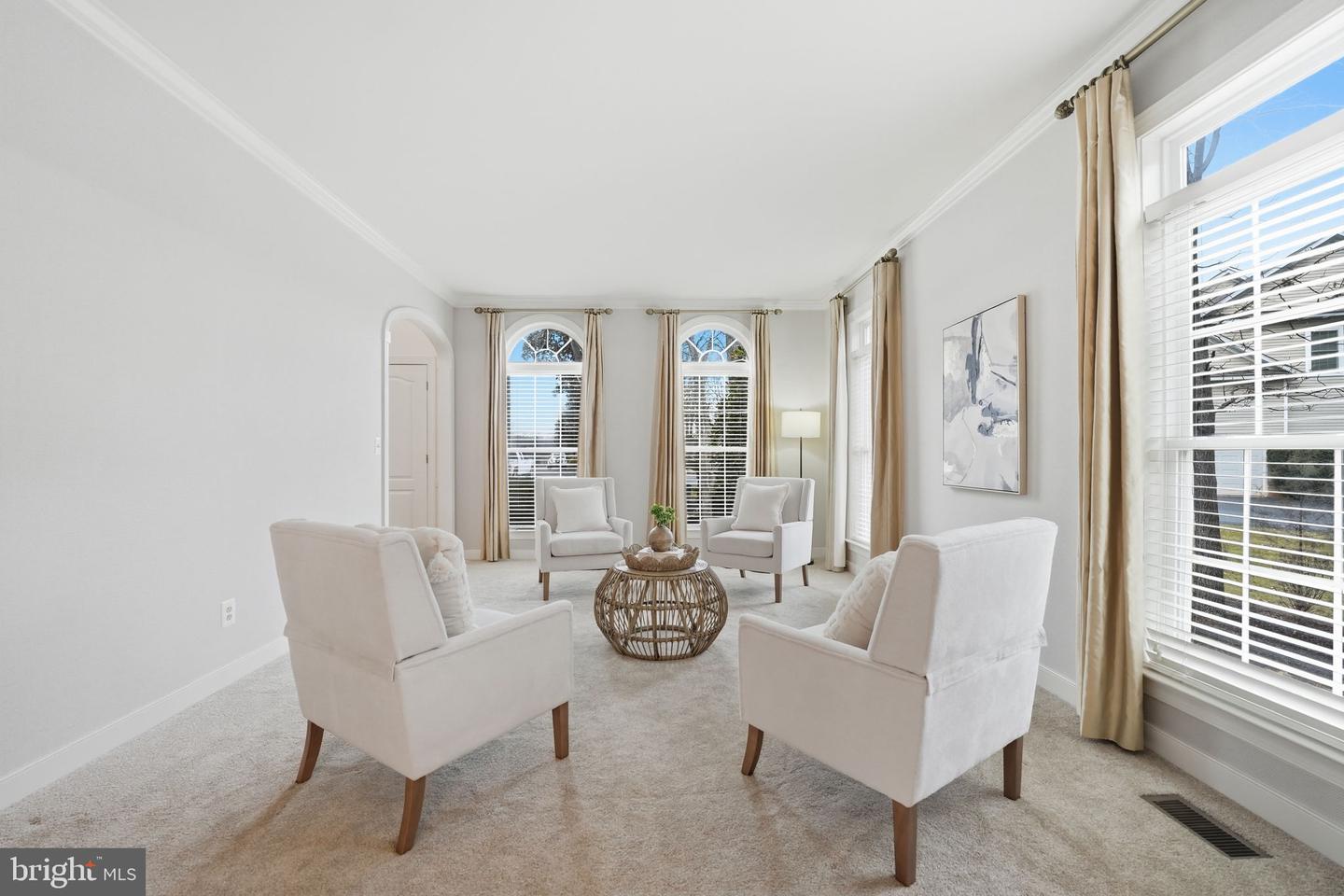 11000 FARMVIEW WAY, SPOTSYLVANIA, Virginia 22551, 4 Bedrooms Bedrooms, ,2 BathroomsBathrooms,Residential,For sale,11000 FARMVIEW WAY,VASP2039502 MLS # VASP2039502