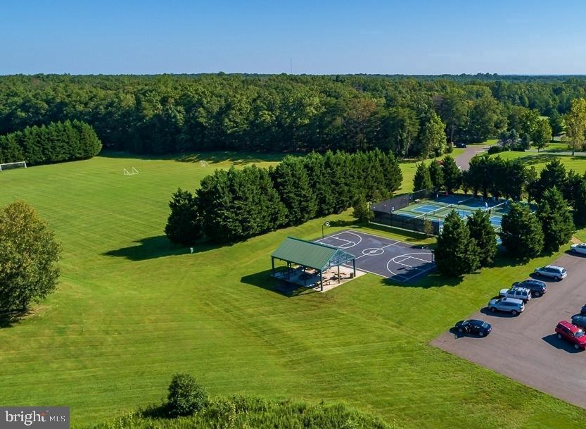 11000 FARMVIEW WAY, SPOTSYLVANIA, Virginia 22551, 4 Bedrooms Bedrooms, ,2 BathroomsBathrooms,Residential,For sale,11000 FARMVIEW WAY,VASP2039502 MLS # VASP2039502