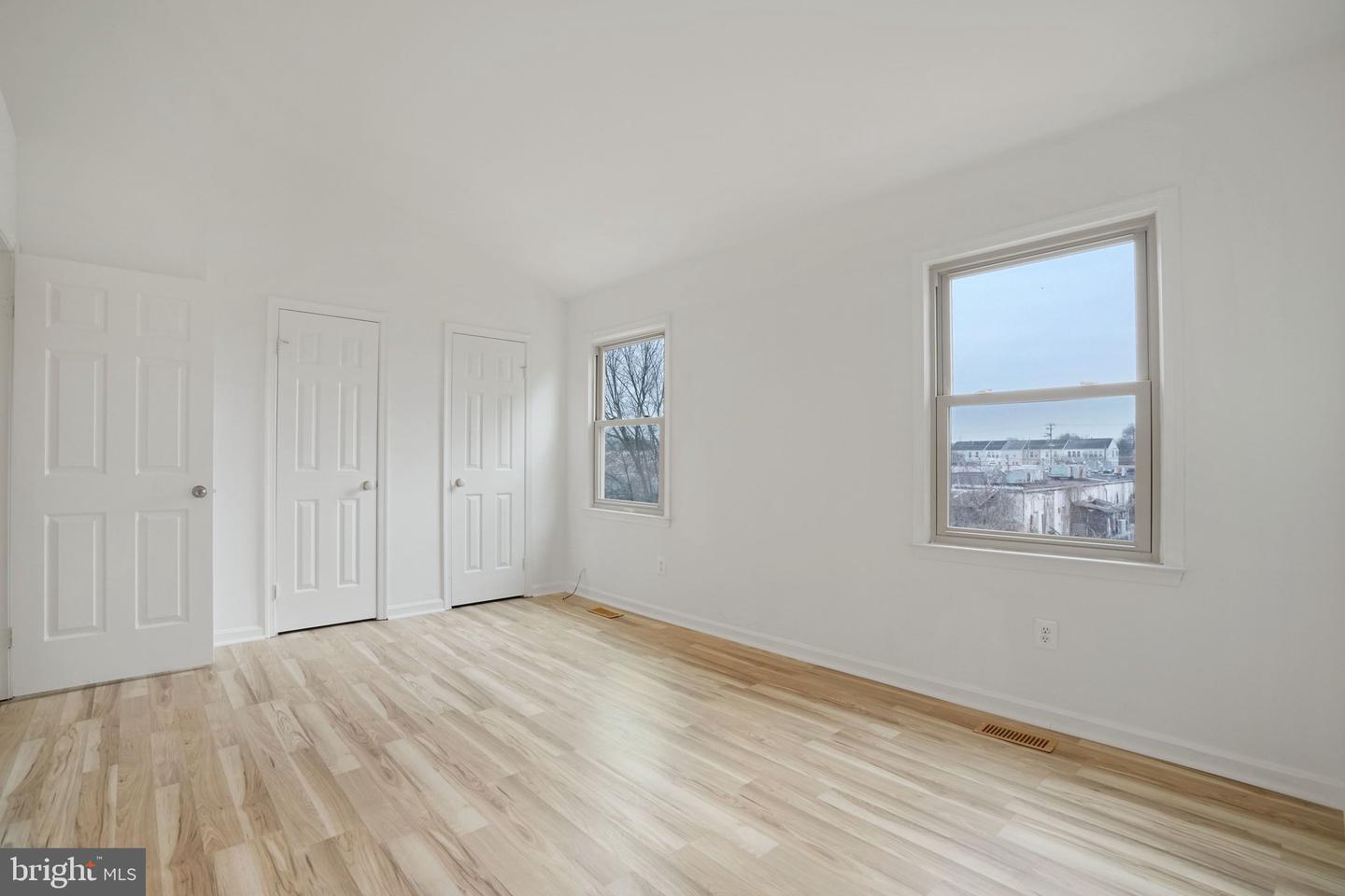 3733 ROXBURY LN, ALEXANDRIA, Virginia 22309, 2 Bedrooms Bedrooms, ,3 BathroomsBathrooms,Residential,For sale,3733 ROXBURY LN,VAFX2292382 MLS # VAFX2292382