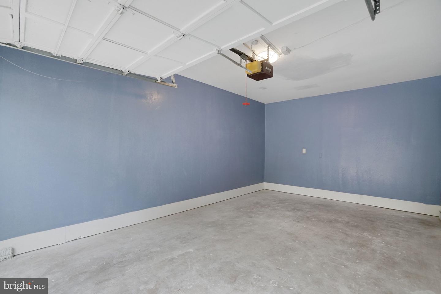 3733 ROXBURY LN, ALEXANDRIA, Virginia 22309, 2 Bedrooms Bedrooms, ,3 BathroomsBathrooms,Residential,For sale,3733 ROXBURY LN,VAFX2292382 MLS # VAFX2292382