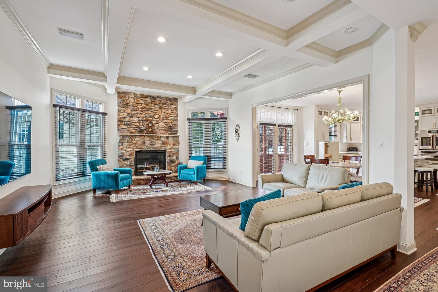 13303 REGAL CREST DR, CLIFTON, Virginia 20124, 4 Bedrooms Bedrooms, ,4 BathroomsBathrooms,Residential,For sale,13303 REGAL CREST DR,VAFX2292468 MLS # VAFX2292468