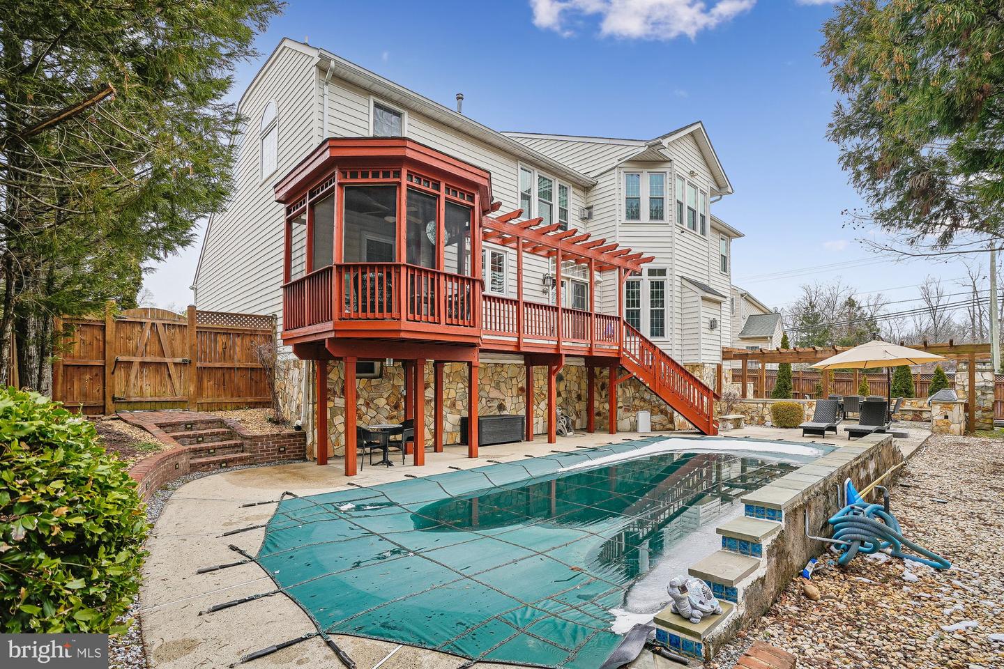 13303 REGAL CREST DR, CLIFTON, Virginia 20124, 4 Bedrooms Bedrooms, ,4 BathroomsBathrooms,Residential,For sale,13303 REGAL CREST DR,VAFX2292468 MLS # VAFX2292468