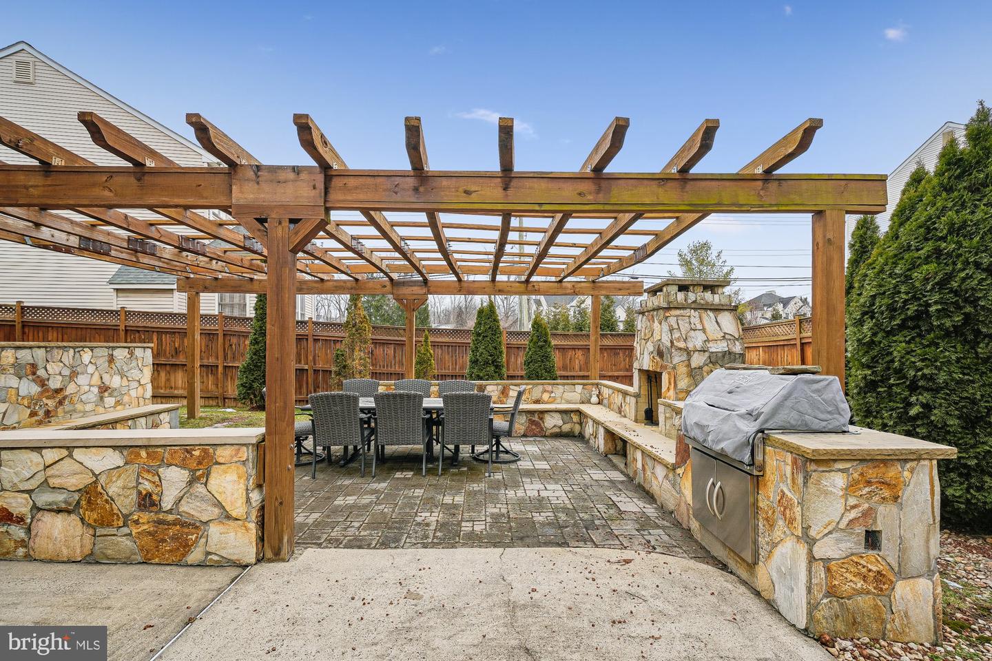 13303 REGAL CREST DR, CLIFTON, Virginia 20124, 4 Bedrooms Bedrooms, ,4 BathroomsBathrooms,Residential,For sale,13303 REGAL CREST DR,VAFX2292468 MLS # VAFX2292468