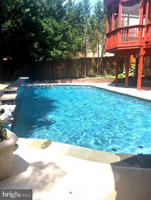 13303 REGAL CREST DR, CLIFTON, Virginia 20124, 4 Bedrooms Bedrooms, ,4 BathroomsBathrooms,Residential,For sale,13303 REGAL CREST DR,VAFX2292468 MLS # VAFX2292468