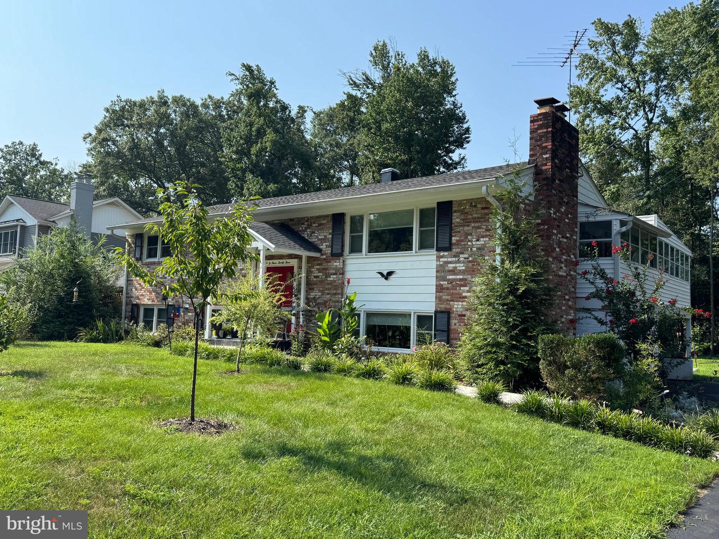4323 FERRY LANDING RD, ALEXANDRIA, Virginia 22309, 6 Bedrooms Bedrooms, ,3 BathroomsBathrooms,Residential,For sale,4323 FERRY LANDING RD,VAFX2292554 MLS # VAFX2292554