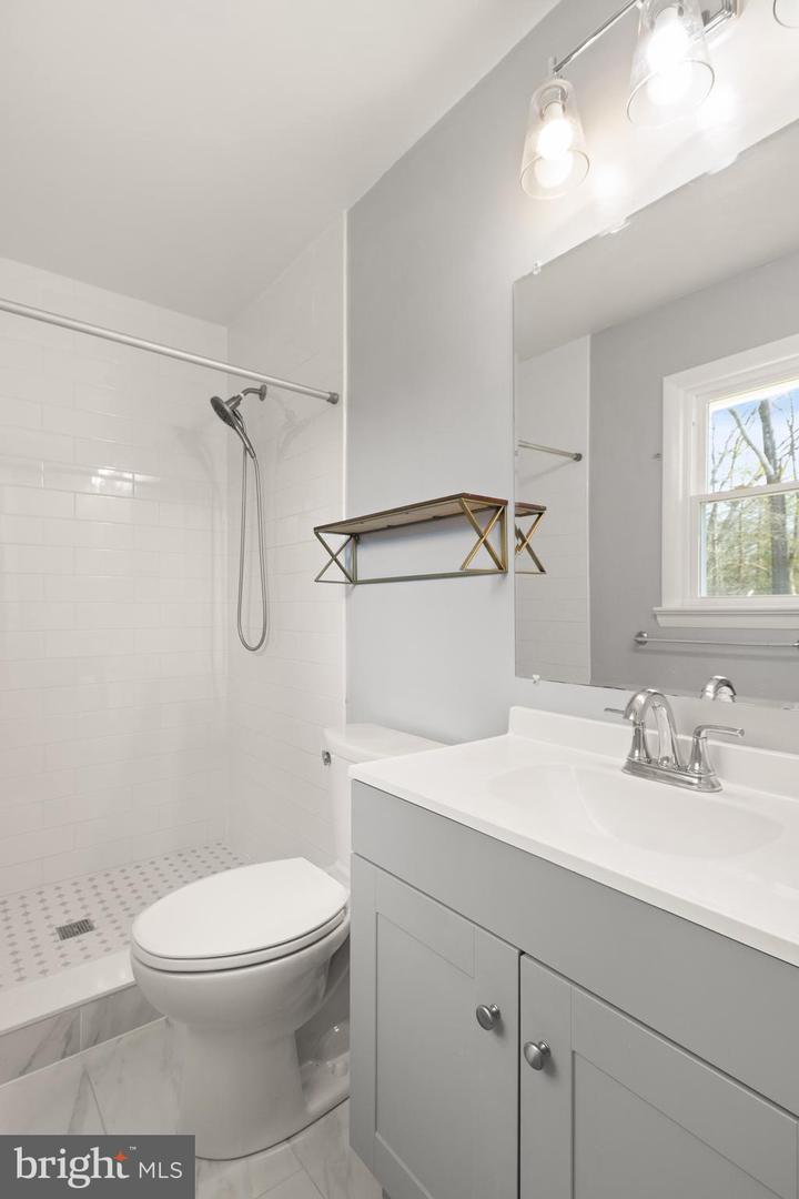 4323 FERRY LANDING RD, ALEXANDRIA, Virginia 22309, 6 Bedrooms Bedrooms, ,3 BathroomsBathrooms,Residential,For sale,4323 FERRY LANDING RD,VAFX2292554 MLS # VAFX2292554