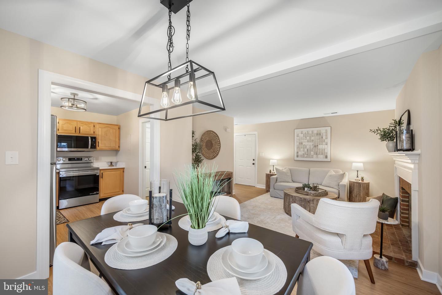 1432 KENMORE AVE, FREDERICKSBURG, Virginia 22401, 1 Bedroom Bedrooms, ,1 BathroomBathrooms,Residential,For sale,1432 KENMORE AVE,VAFB2009708 MLS # VAFB2009708