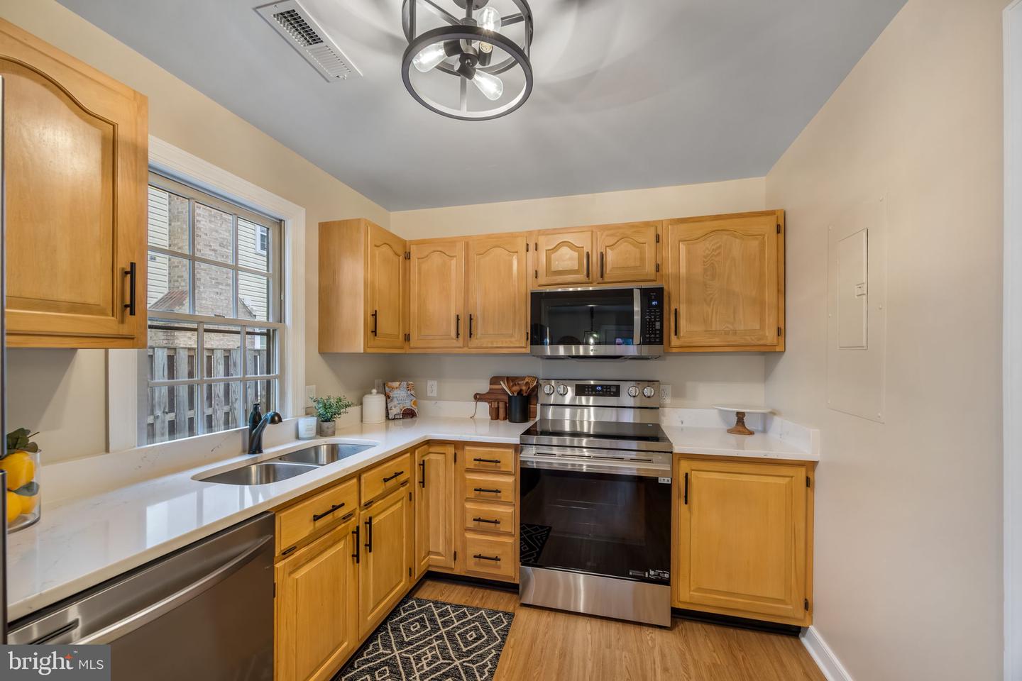 1432 KENMORE AVE, FREDERICKSBURG, Virginia 22401, 1 Bedroom Bedrooms, ,1 BathroomBathrooms,Residential,For sale,1432 KENMORE AVE,VAFB2009708 MLS # VAFB2009708