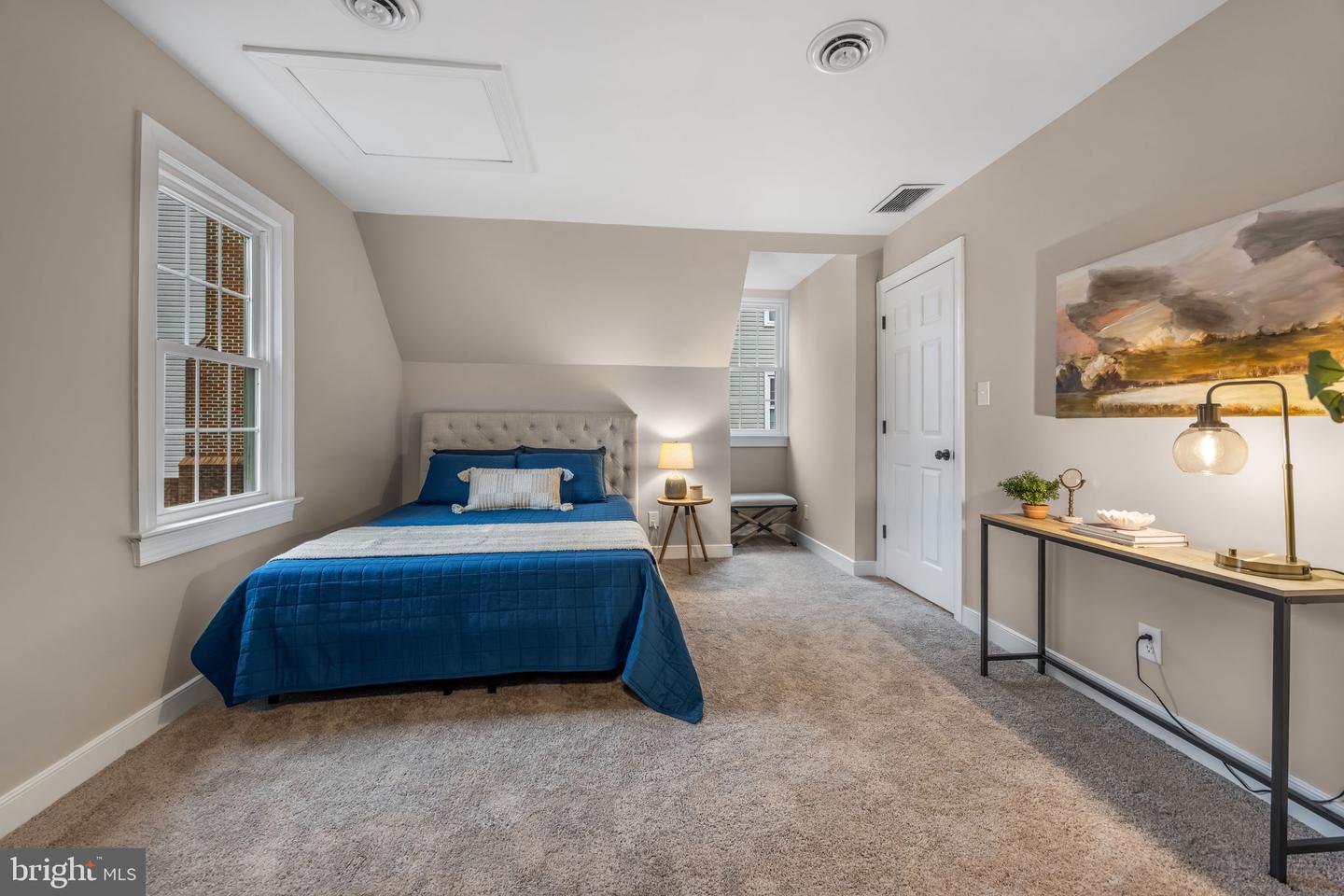 1432 KENMORE AVE, FREDERICKSBURG, Virginia 22401, 1 Bedroom Bedrooms, ,1 BathroomBathrooms,Residential,For sale,1432 KENMORE AVE,VAFB2009708 MLS # VAFB2009708