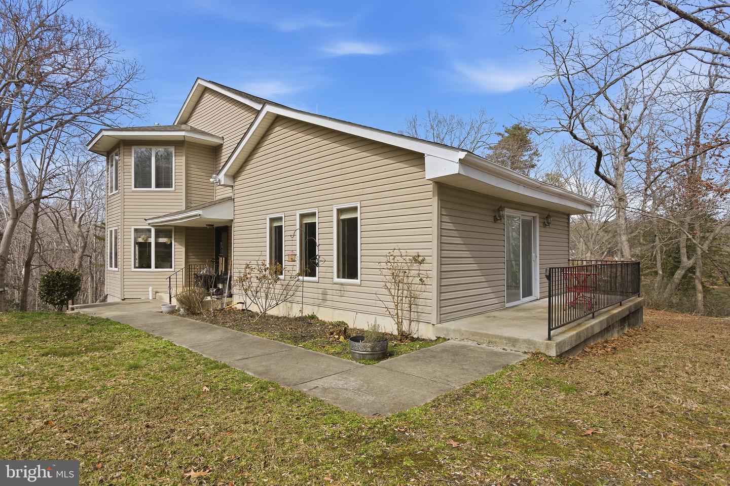 115 WATERSIDE LN, MONTROSS, Virginia 22520, 3 Bedrooms Bedrooms, ,3 BathroomsBathrooms,Residential,For sale,115 WATERSIDE LN,VAWE2010548 MLS # VAWE2010548