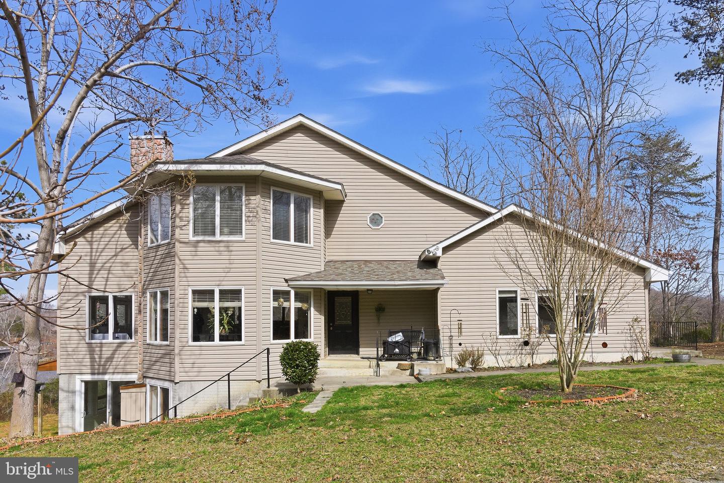 115 WATERSIDE LN, MONTROSS, Virginia 22520, 3 Bedrooms Bedrooms, ,3 BathroomsBathrooms,Residential,For sale,115 WATERSIDE LN,VAWE2010548 MLS # VAWE2010548