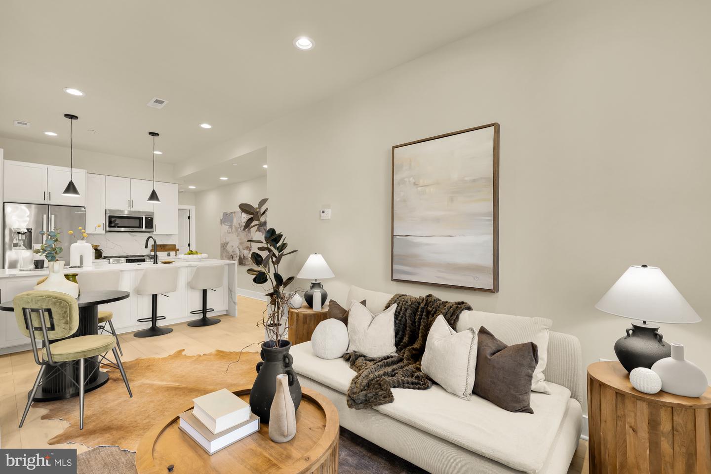 422 WARNER ST NW, WASHINGTON, District Of Columbia 20001, 4 Bedrooms Bedrooms, ,4 BathroomsBathrooms,Residential,For sale,422 WARNER ST NW,DCDC2247590 MLS # DCDC2247590