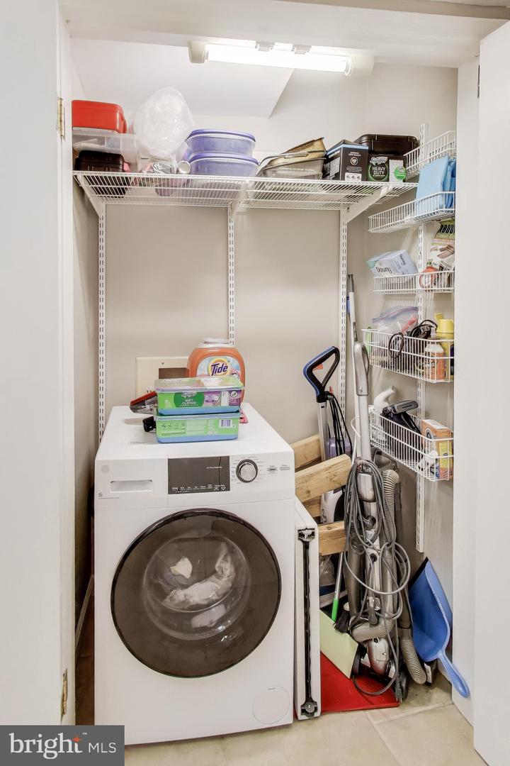 1101 S ARLINGTON RIDGE RD #305, ARLINGTON, Virginia 22202, 2 Bedrooms Bedrooms, ,2 BathroomsBathrooms,Residential,For sale,1101 S ARLINGTON RIDGE RD #305,VAAR2069254 MLS # VAAR2069254