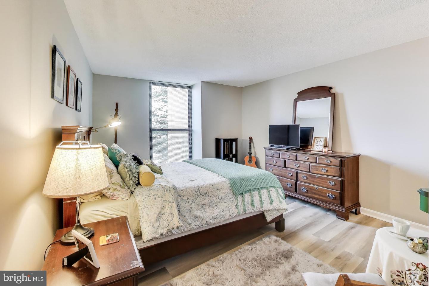 1101 S ARLINGTON RIDGE RD #305, ARLINGTON, Virginia 22202, 2 Bedrooms Bedrooms, ,2 BathroomsBathrooms,Residential,For sale,1101 S ARLINGTON RIDGE RD #305,VAAR2069254 MLS # VAAR2069254