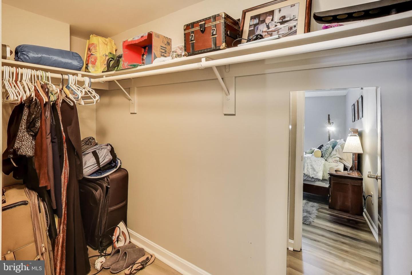 1101 S ARLINGTON RIDGE RD #305, ARLINGTON, Virginia 22202, 2 Bedrooms Bedrooms, ,2 BathroomsBathrooms,Residential,For sale,1101 S ARLINGTON RIDGE RD #305,VAAR2069254 MLS # VAAR2069254