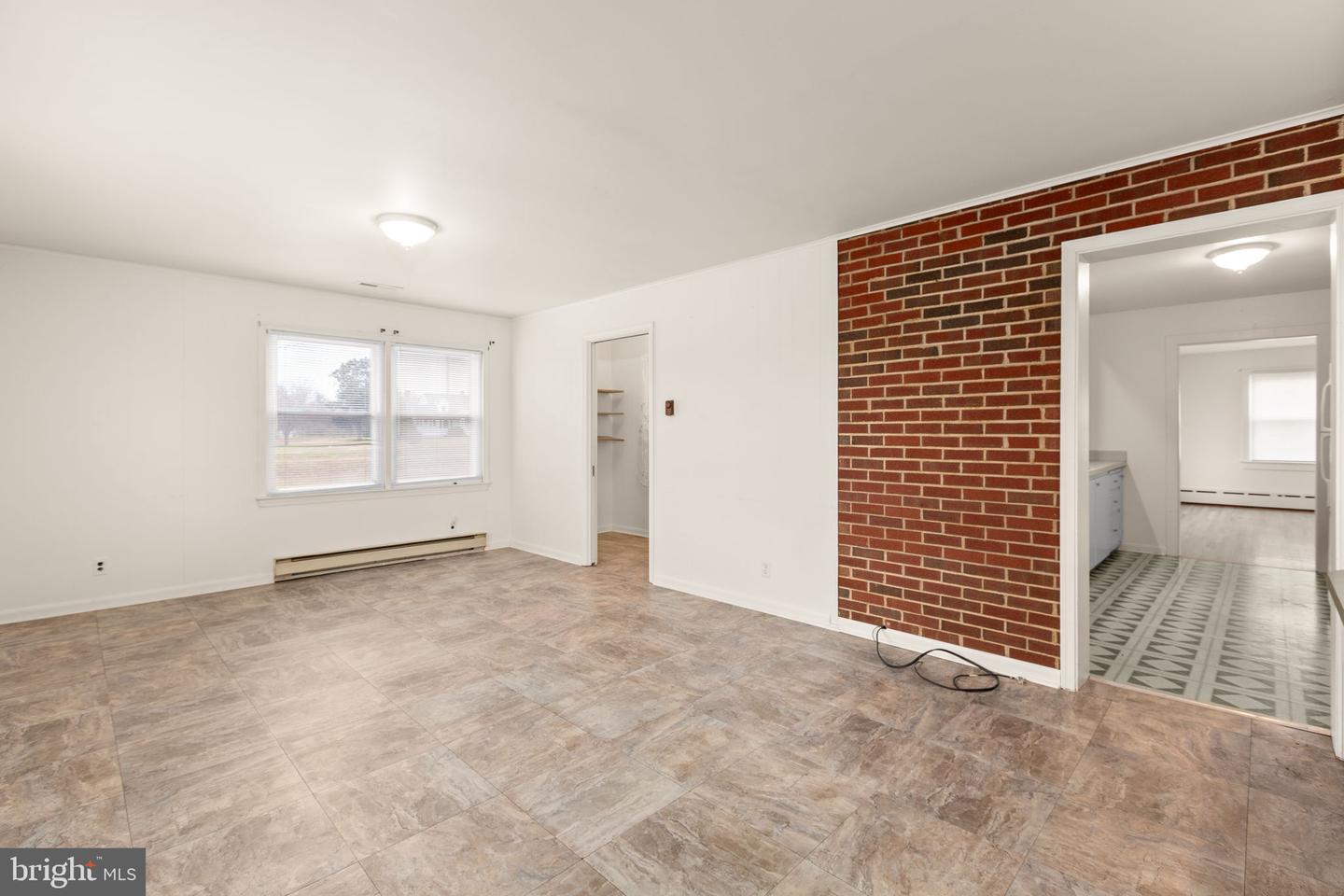 1416 WARRENTON RD, FREDERICKSBURG, Virginia 22406, 3 Bedrooms Bedrooms, ,1 BathroomBathrooms,Farm,For sale,1416 WARRENTON RD,VAST2045968 MLS # VAST2045968