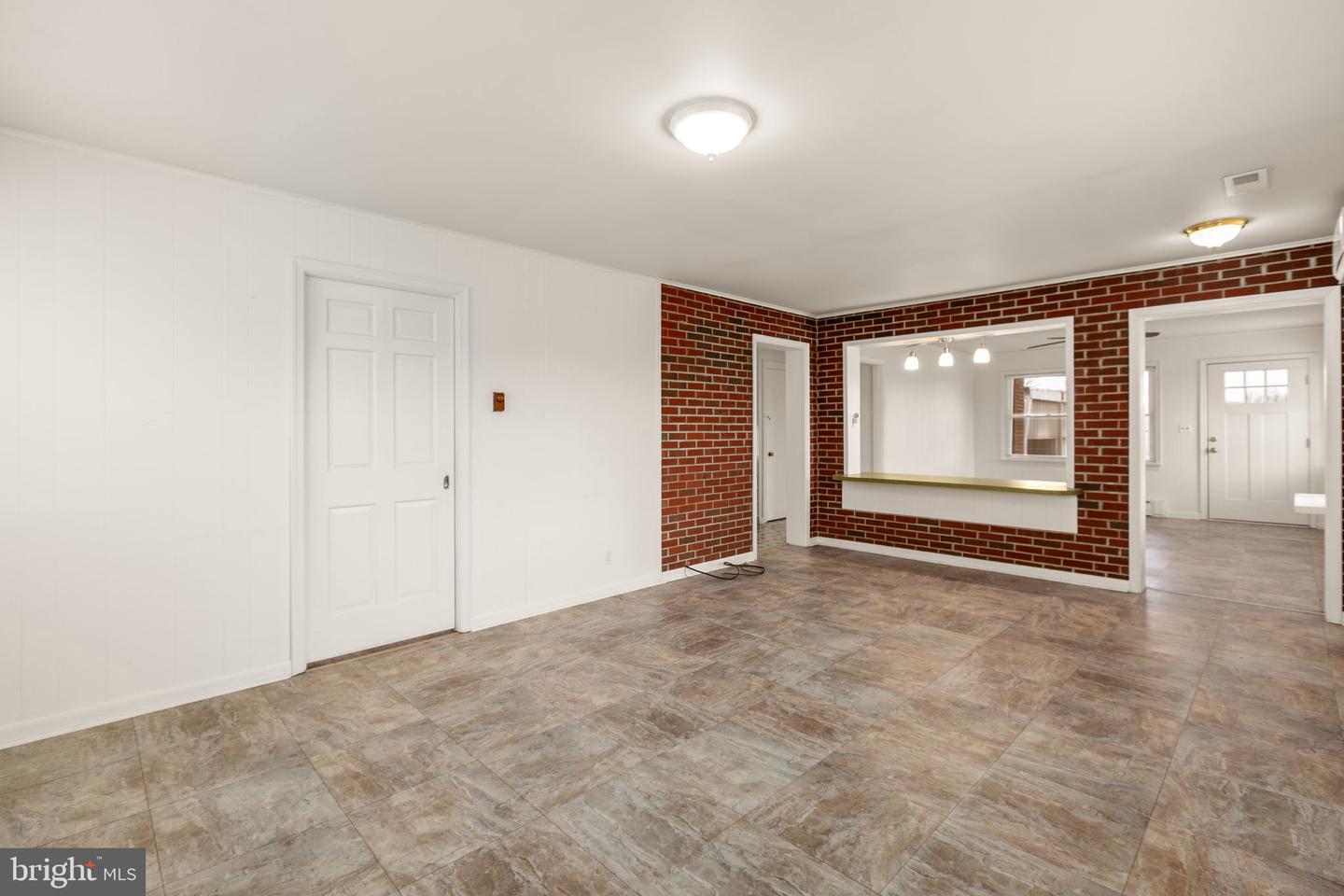 1416 WARRENTON RD, FREDERICKSBURG, Virginia 22406, 3 Bedrooms Bedrooms, ,1 BathroomBathrooms,Farm,For sale,1416 WARRENTON RD,VAST2045968 MLS # VAST2045968