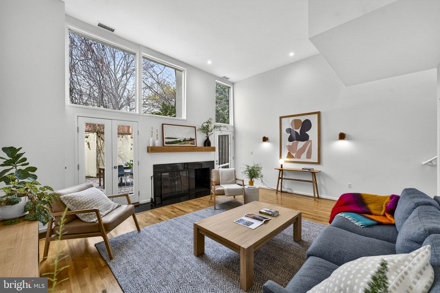 908 INDEPENDENCE AVE SE, WASHINGTON, District Of Columbia 20003, 5 Bedrooms Bedrooms, ,3 BathroomsBathrooms,Residential,For sale,908 INDEPENDENCE AVE SE,DCDC2247618 MLS # DCDC2247618