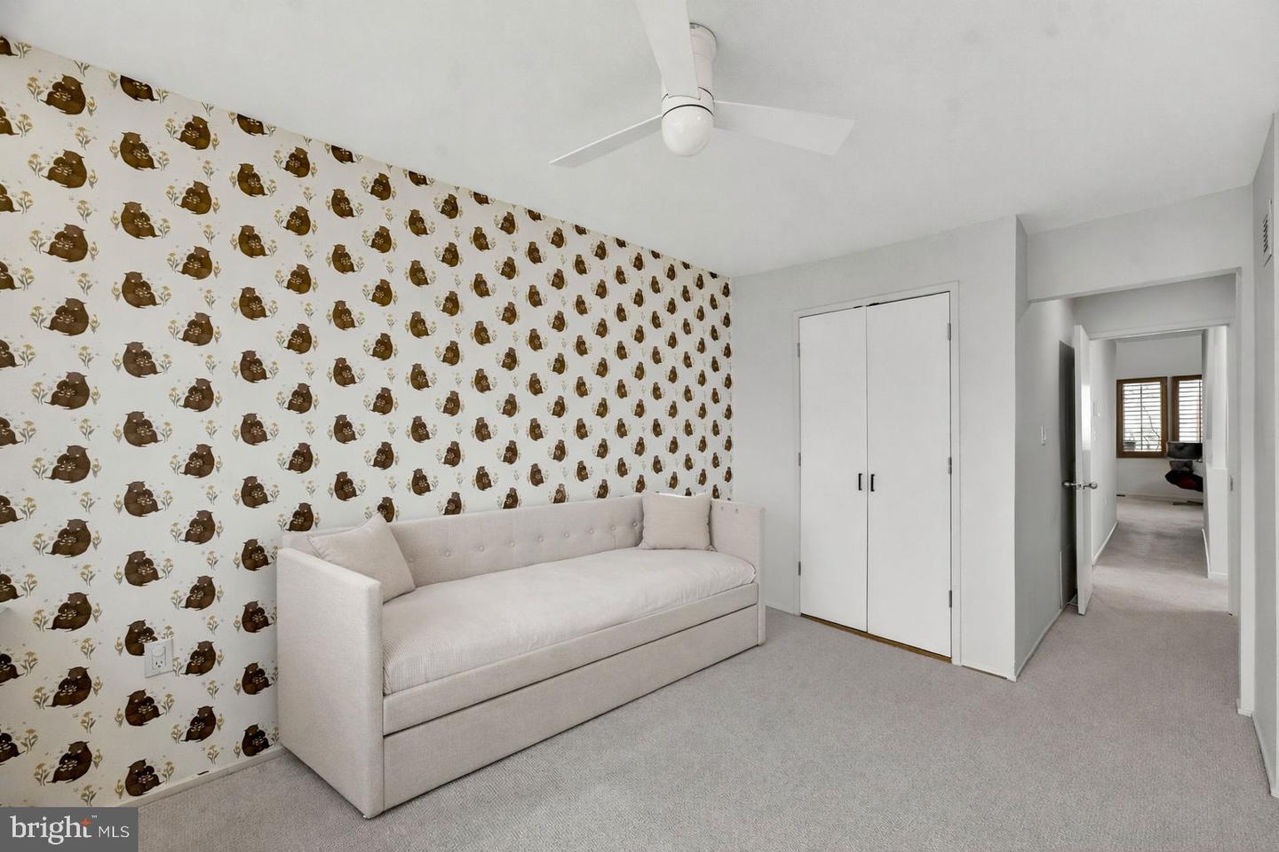 908 INDEPENDENCE AVE SE, WASHINGTON, District Of Columbia 20003, 5 Bedrooms Bedrooms, ,3 BathroomsBathrooms,Residential,For sale,908 INDEPENDENCE AVE SE,DCDC2247618 MLS # DCDC2247618