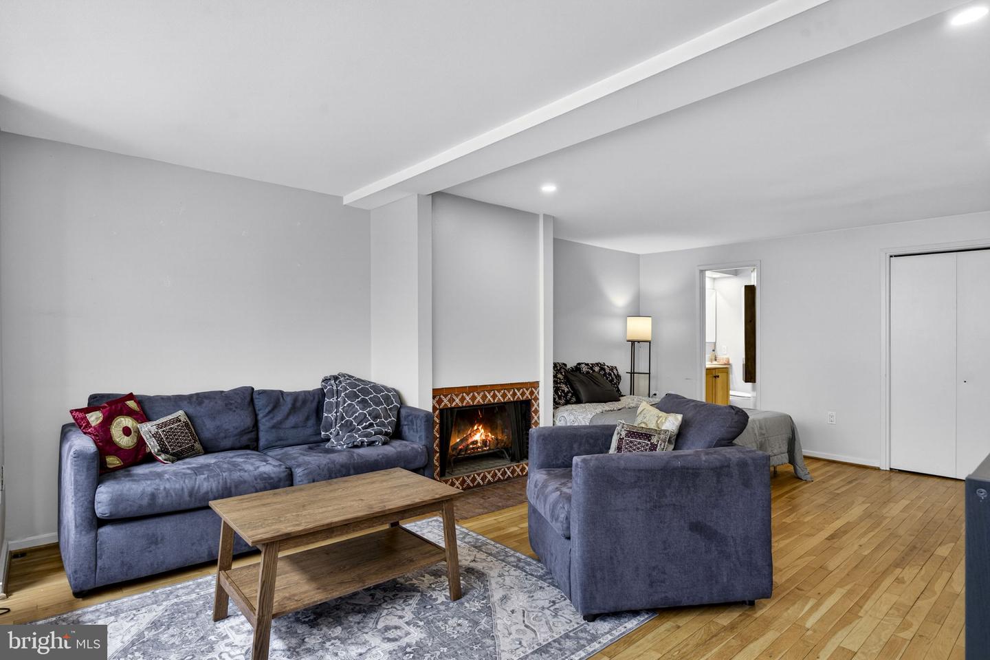 908 INDEPENDENCE AVE SE, WASHINGTON, District Of Columbia 20003, 5 Bedrooms Bedrooms, ,3 BathroomsBathrooms,Residential,For sale,908 INDEPENDENCE AVE SE,DCDC2247618 MLS # DCDC2247618