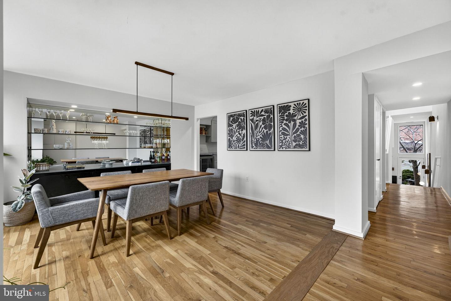 908 INDEPENDENCE AVE SE, WASHINGTON, District Of Columbia 20003, 5 Bedrooms Bedrooms, ,3 BathroomsBathrooms,Residential,For sale,908 INDEPENDENCE AVE SE,DCDC2247618 MLS # DCDC2247618