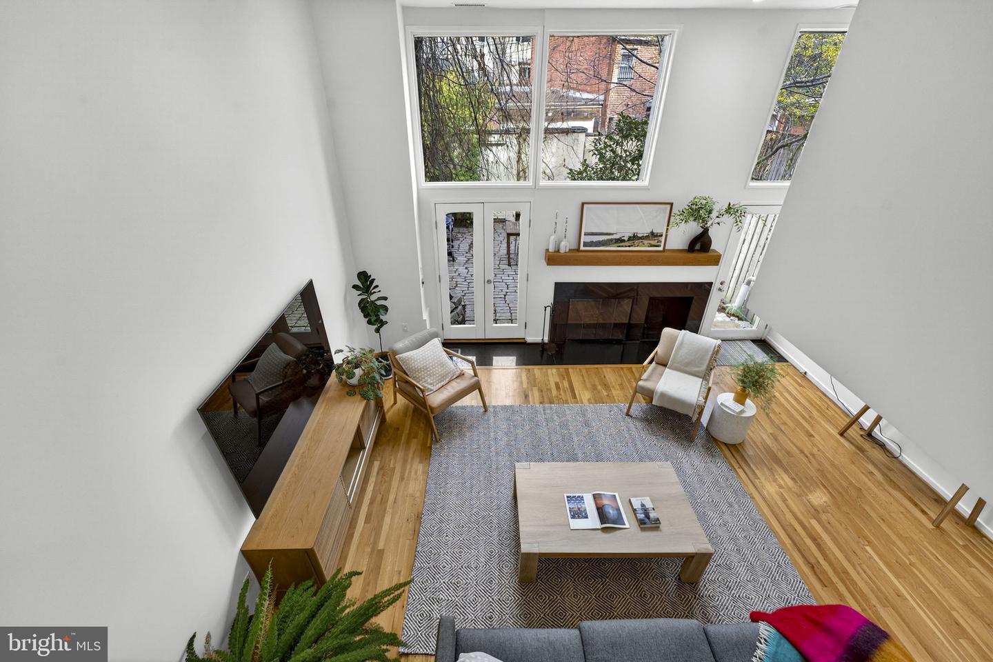 908 INDEPENDENCE AVE SE, WASHINGTON, District Of Columbia 20003, 5 Bedrooms Bedrooms, ,3 BathroomsBathrooms,Residential,For sale,908 INDEPENDENCE AVE SE,DCDC2247618 MLS # DCDC2247618