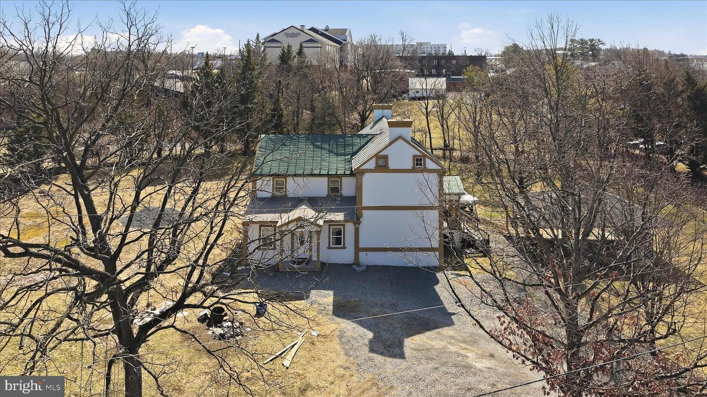 229 GARBER LN, WINCHESTER, Virginia 22602, 3 Bedrooms Bedrooms, ,1 BathroomBathrooms,Residential,For sale,229 GARBER LN,VAFV2039766 MLS # VAFV2039766