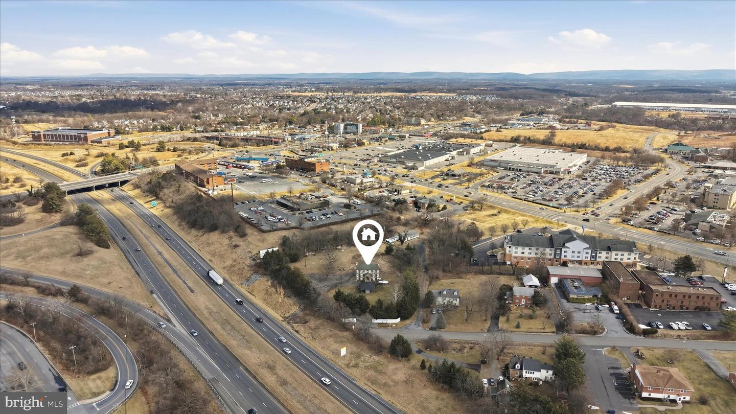 229 GARBER LN, WINCHESTER, Virginia 22602, 3 Bedrooms Bedrooms, ,1 BathroomBathrooms,Residential,For sale,229 GARBER LN,VAFV2039766 MLS # VAFV2039766