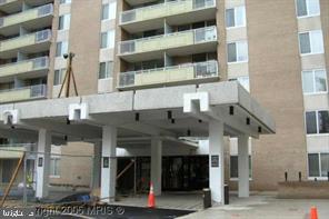 3001 VEAZEY TER NW #1032, WASHINGTON, District Of Columbia 20008, 2 Bedrooms Bedrooms, 7 Rooms Rooms,2 BathroomsBathrooms,Residential,For sale,3001 VEAZEY TER NW #1032,DCDC2247624 MLS # DCDC2247624