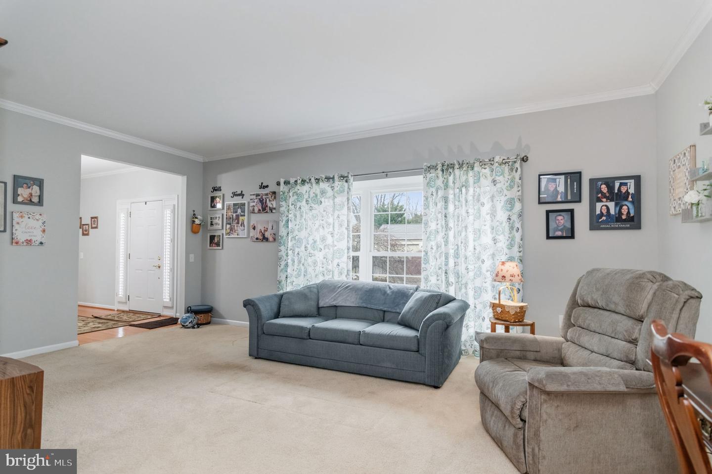 13209 MOUNTAIN ASH CT, WOODBRIDGE, Virginia 22192, 5 Bedrooms Bedrooms, ,3 BathroomsBathrooms,Residential,For sale,13209 MOUNTAIN ASH CT,VAPW2113214 MLS # VAPW2113214