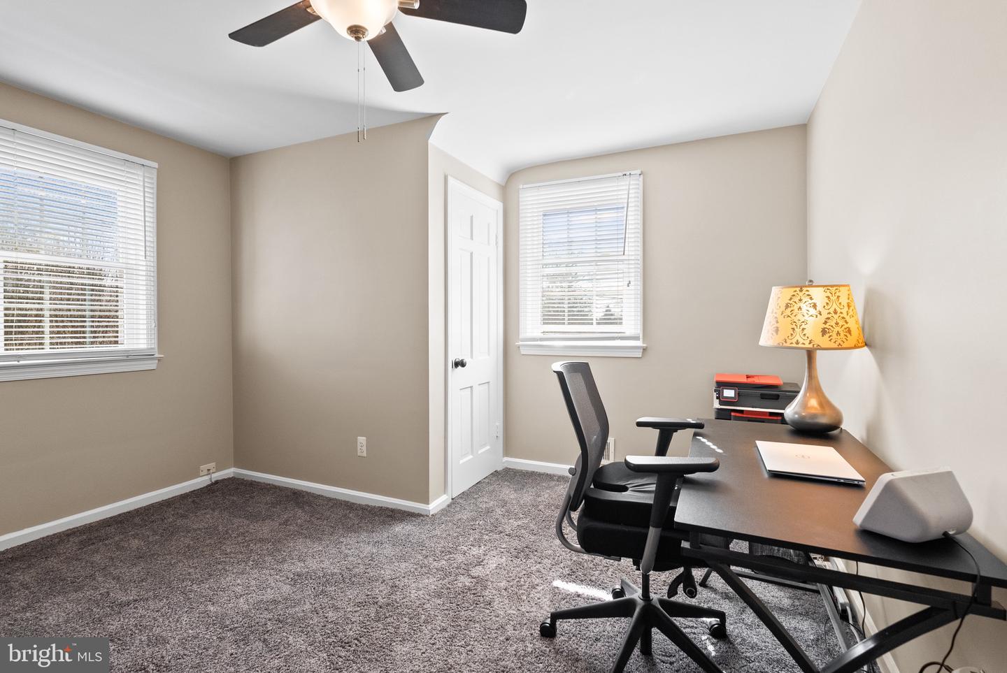 5542 18TH RD N, ARLINGTON, Virginia 22205, 4 Bedrooms Bedrooms, ,3 BathroomsBathrooms,Residential,For sale,5542 18TH RD N,VAAR2069272 MLS # VAAR2069272